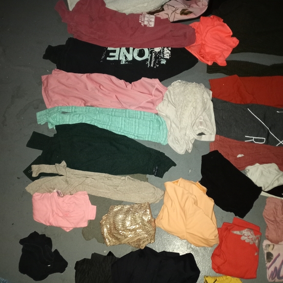 Small bundle - Picture 2 of 3